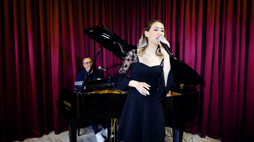 Cantante Live Music per Matrimonio