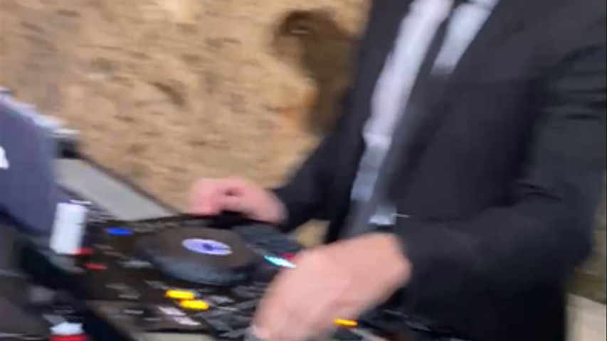 DJ & Sax Live Show