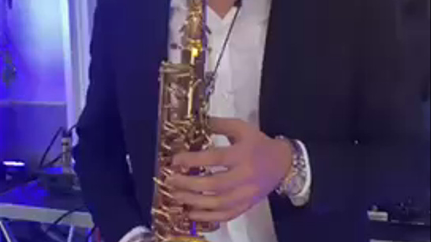 Dj & Sax “ The Wedding Show “