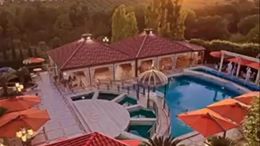 Panorama sulla piscina Selene 