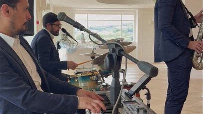 SpotifaiBand Live & Dj Set