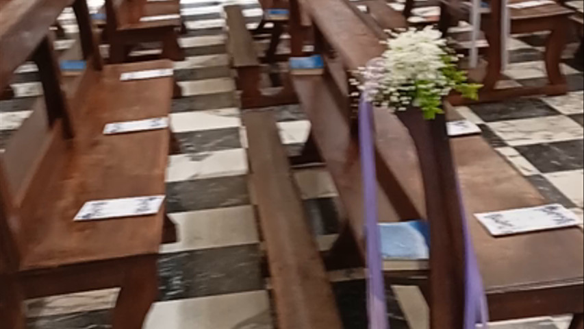 Campane a festa per gli sposi 