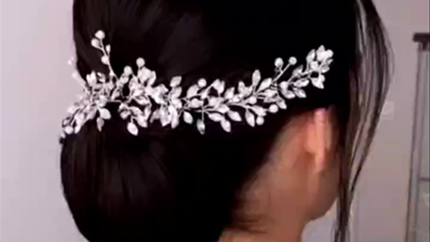 Bride hairstyle 