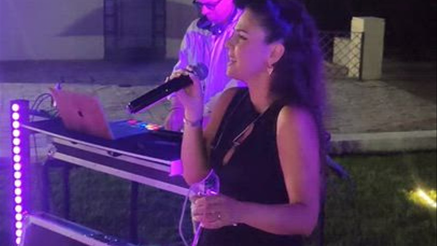 DeepKeliaMusic Live Dance