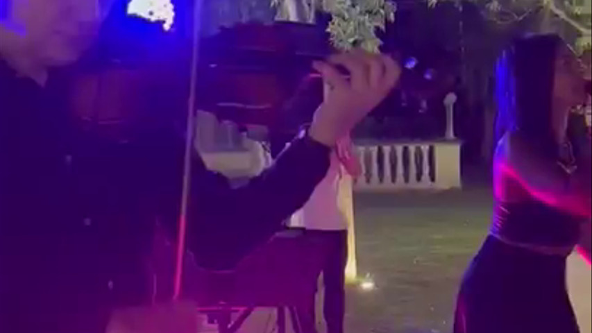 Live wedding