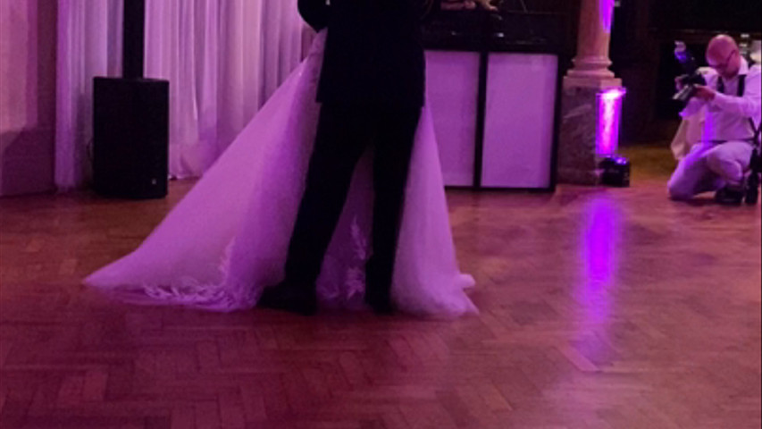 First Dance - Bride & Groom