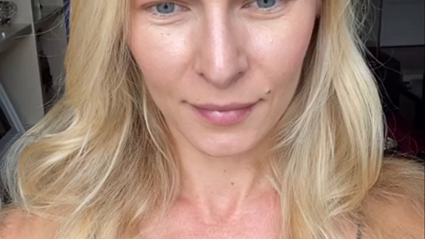 Video recensione, Ludmila.