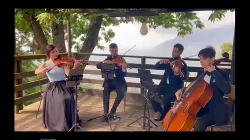 VIVA LA VIDA (Coldplay) 