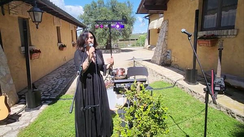 Alice Paba & Yougroove 