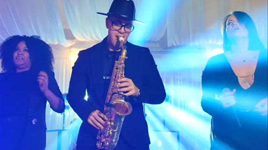 Sax e daniela rightm of the night