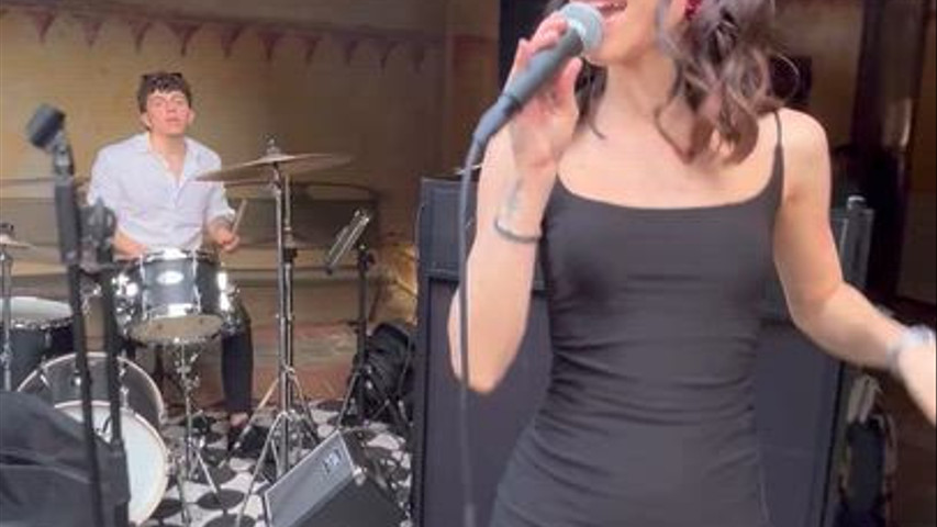Party band 