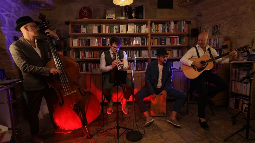 Club Noir | Novilunio Super Band 