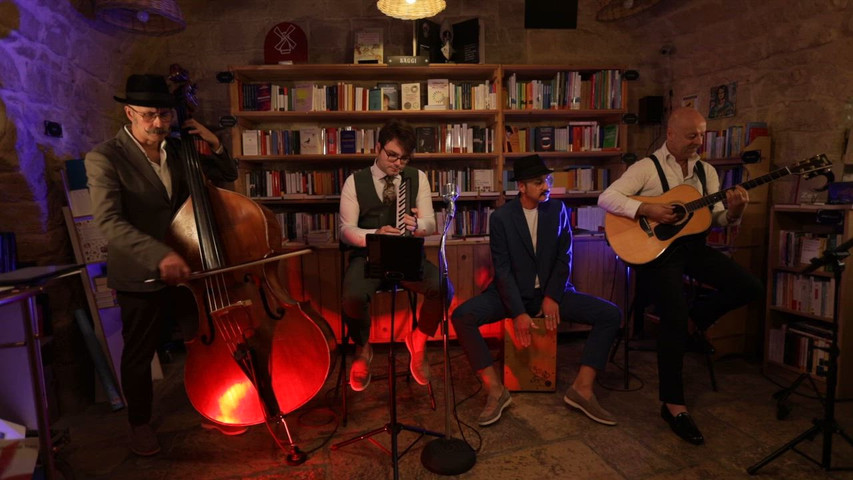 Club Noir | Novilunio Super Band 