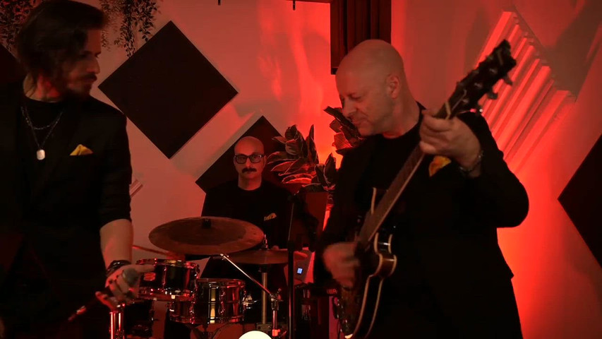 Novilunio Super Band 