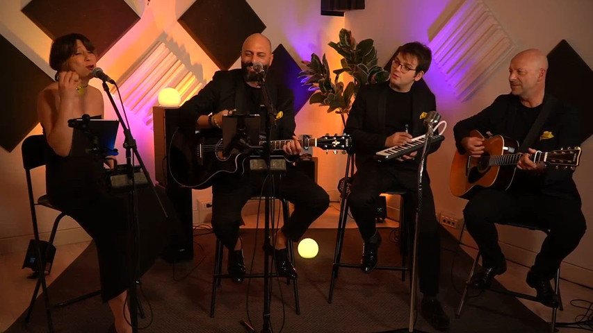 Novilunio Super Band 