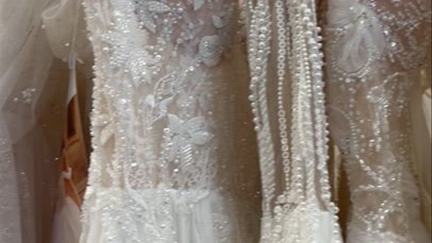 Scelta dell’abito con la sposa 