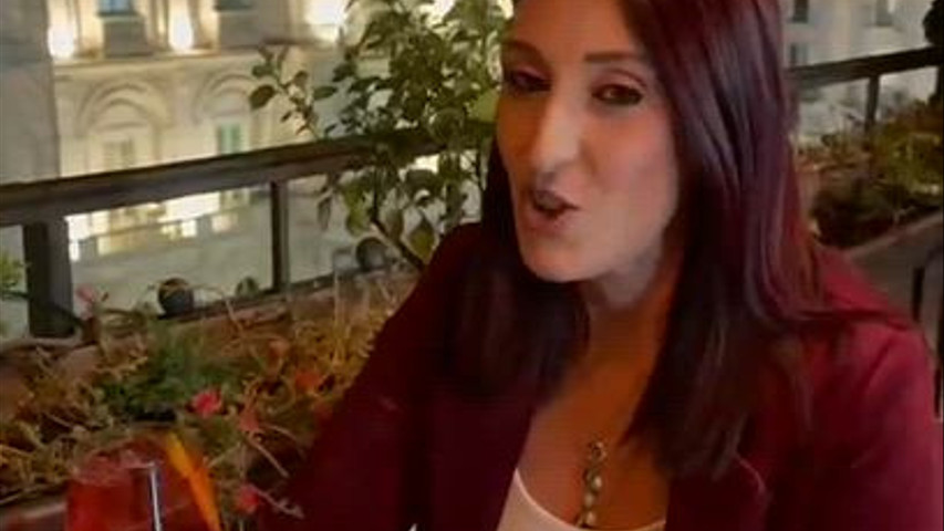 Cosa succede quando una coppia vuole organizzare da sola il matrimonio.