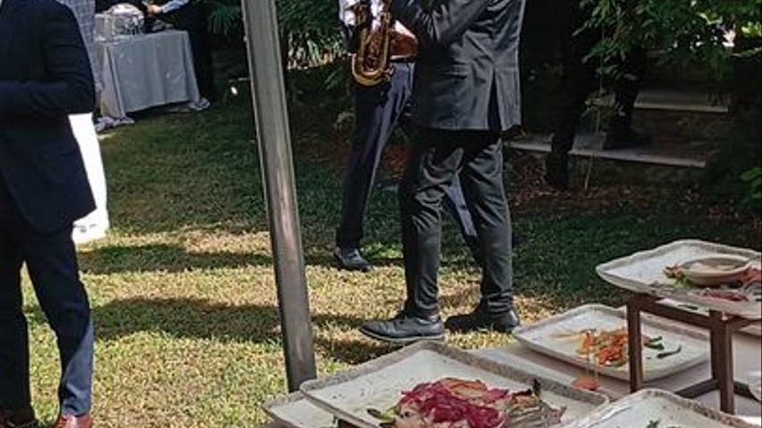 Buffet antipasti con Sax dal vivo