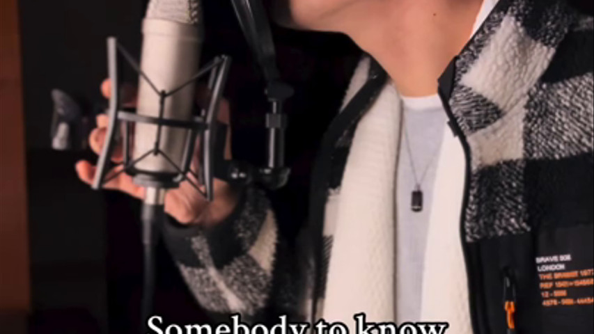 Davide il cantante degli Exlusive.