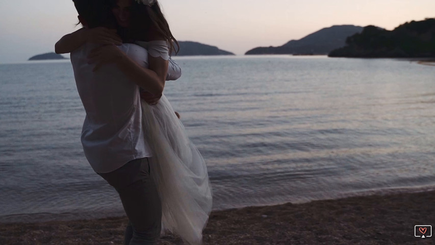 Matrimonio intimo in spiaggia