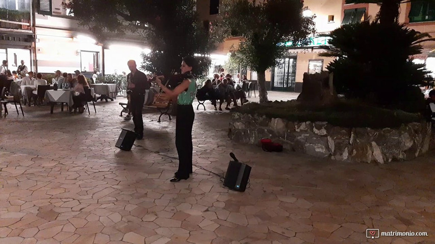 Duo viola elettrica & sax