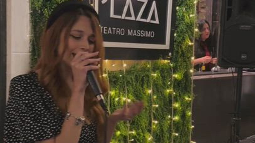 “besame mucho”