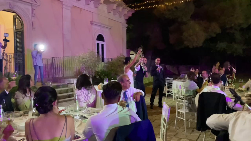 Esempio Matrimonio.