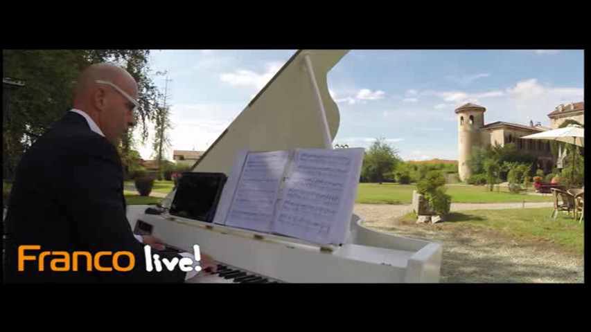 Pianoforte bianco 