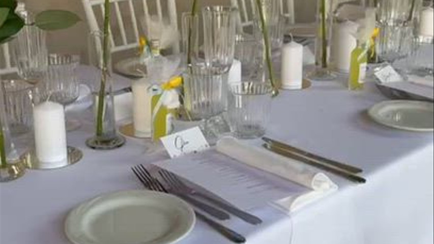 ALLESTIMENTO TAVOLO