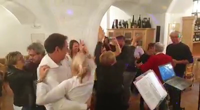 Joba canta a una festa privata
