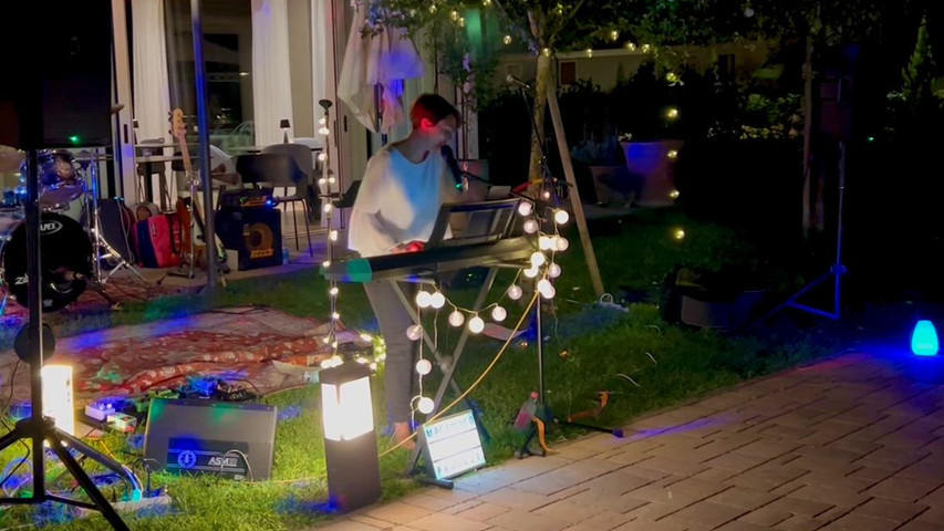 Garden Aperitif - Say a little prayer (Aretha Franklin) 