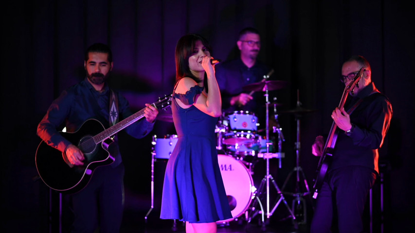Gold Ensemble Pop Band 