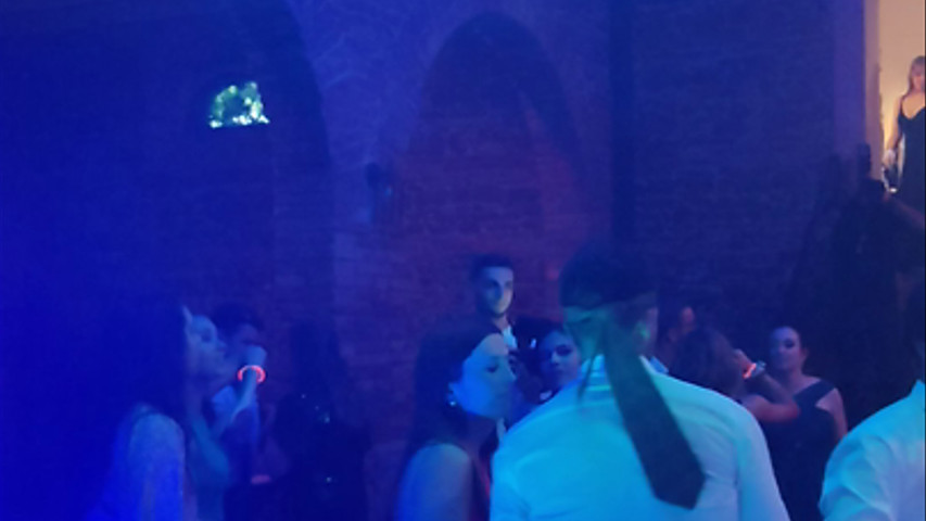 Stolen Riff - Live Music & DJ Set