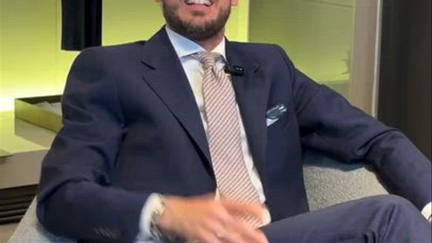 Non è solo un abito. È il tuo momento.
