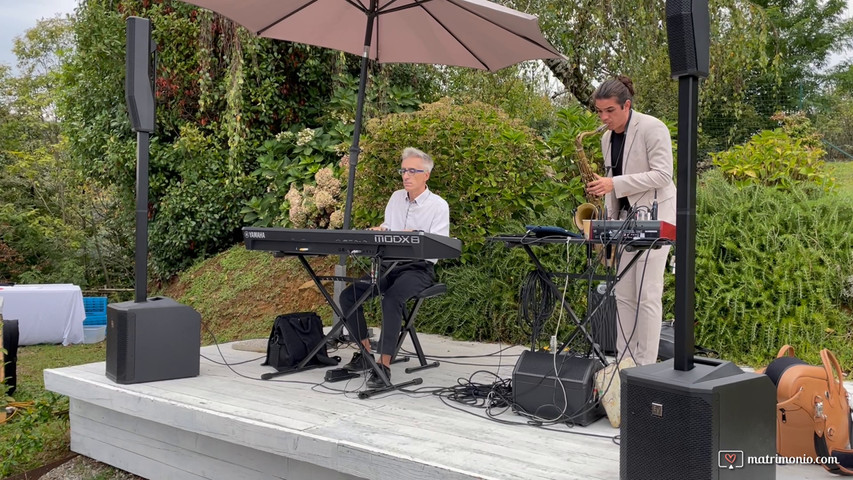 Sax & piano - aperitivo alla Tenuta Montezeglio