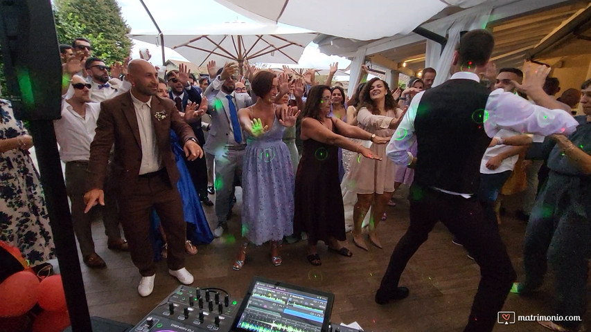 Balli di gruppo - DJ - Tenuta Cambiaga