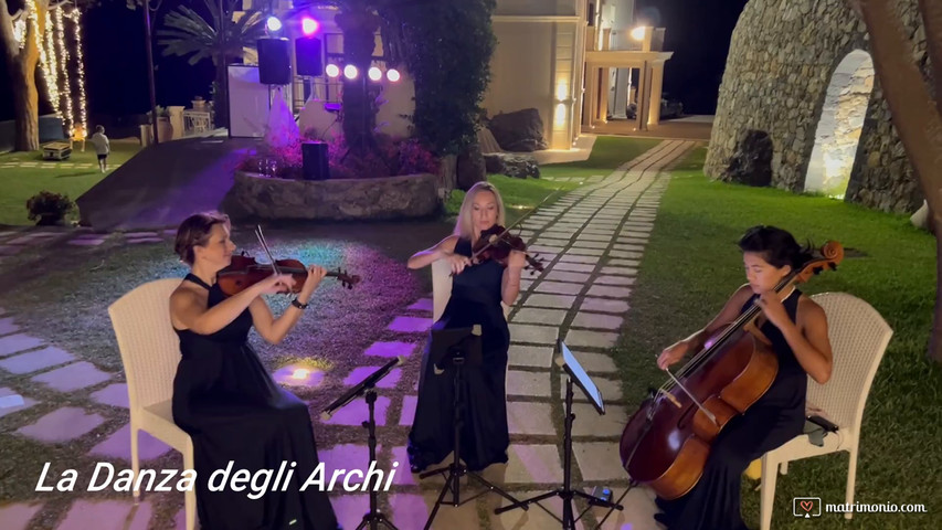 Trio d'archi con DJ