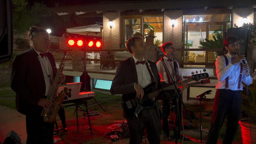 Special Day - Live Music - Videolife