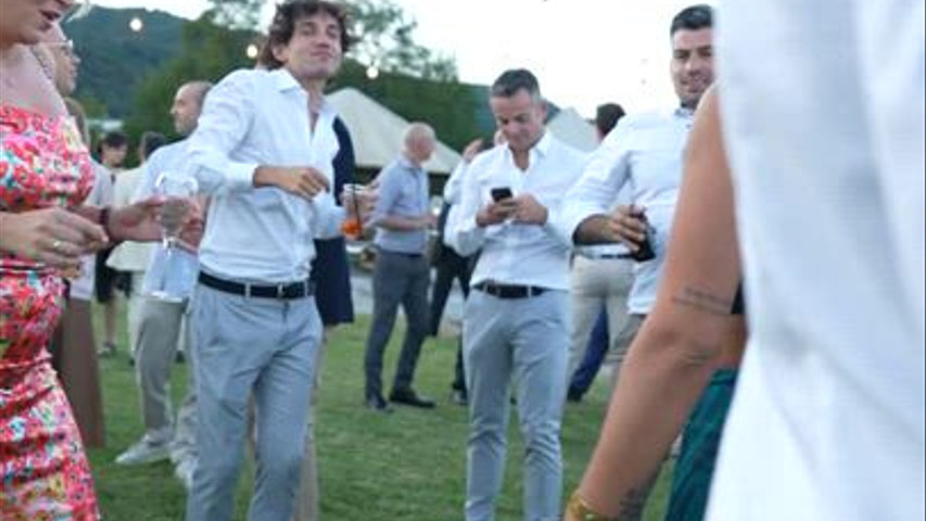 Balliamo in aperitivo?