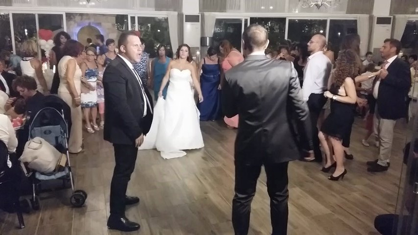Dance dance Dance