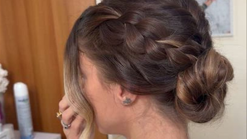 Chignon con treccia 