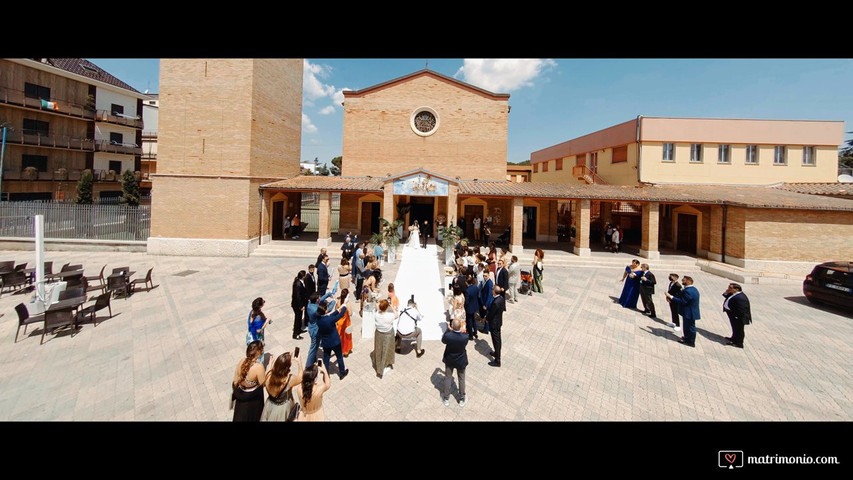 Uscita chiesa con drone FPV