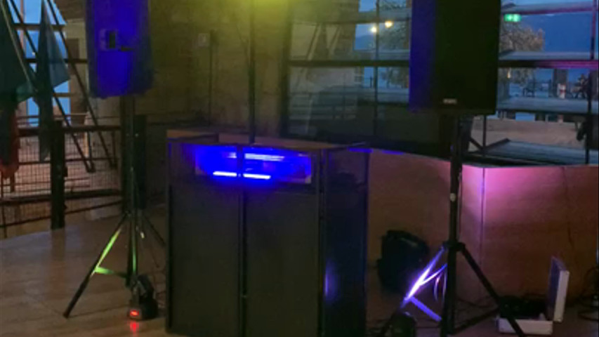 Allestimento consolle + luci
