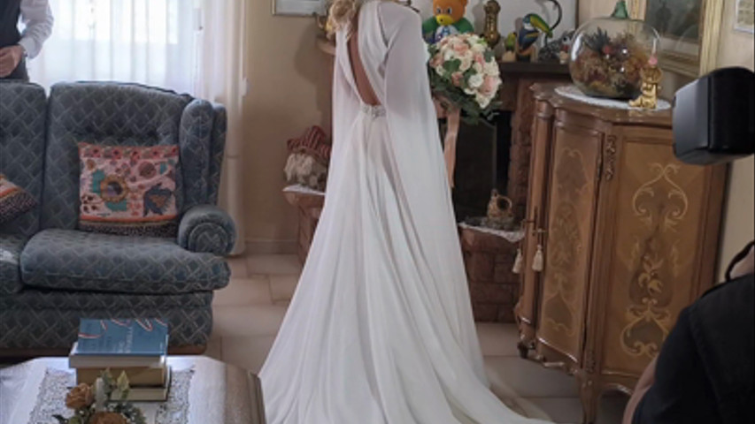 ELEGANZA SENZA TEMPO