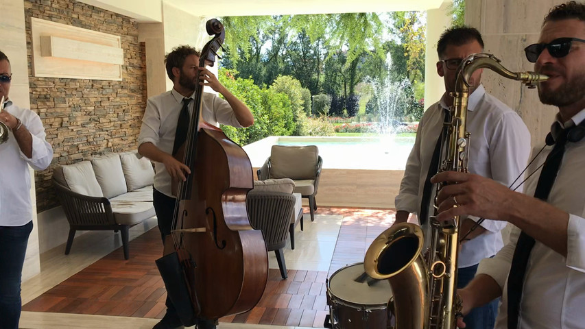 wedding street band jazz