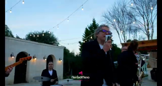Medley revival e napoli swing nientedimeno band