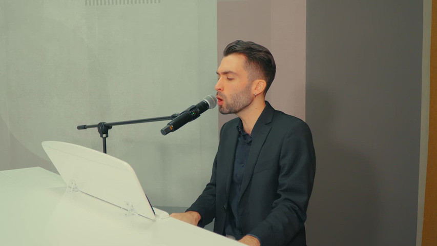 Pianista Cantante – Eleganza per Tutto l’Evento