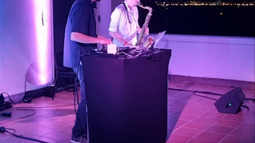 Sax & Dj