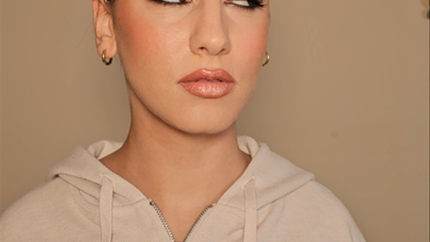 Soft glam 