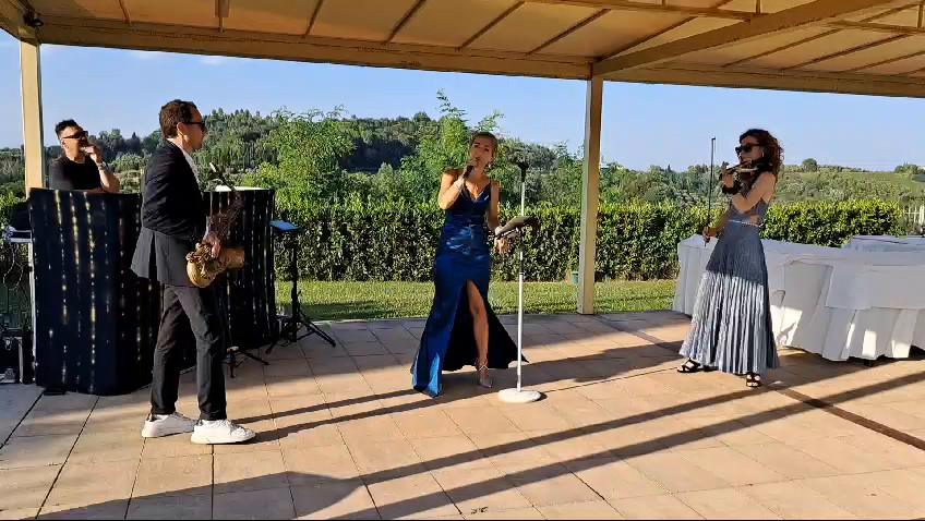 Aperitivo con Sax, voce, violino c/o Agriturismo Colleoli